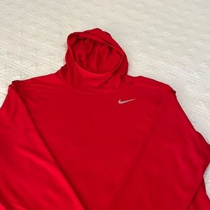 Nike Run Dry It w/ hood